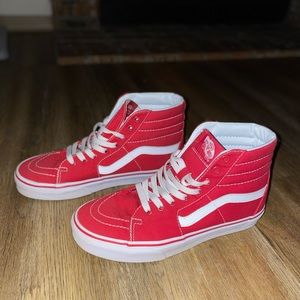VANS : LIKE NEW : MENS OR WOMENS
